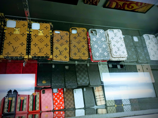 THE CELLPHONE FIX iPhone Repair & Sales image