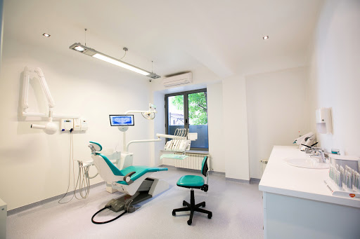 Clinica stomatologică Smile Experts