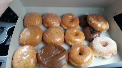 Donut Shop «Jax Donut House», reviews and photos, 475 S Associated Rd, Brea, CA 92821, USA