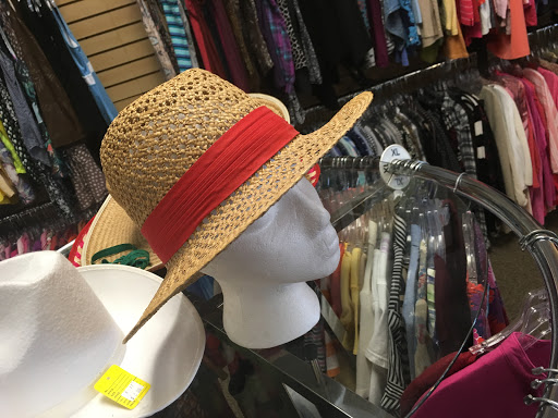 Thrift Store «Boomerangs Resale Store», reviews and photos, 1133 N Sherman Ave, Madison, WI 53704, USA