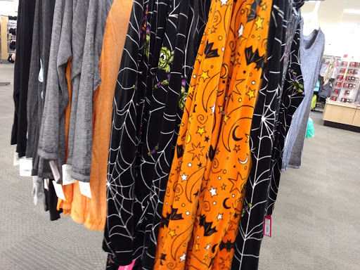 Department Store «Target», reviews and photos, 1330 17th St, Santa Ana, CA 92705, USA