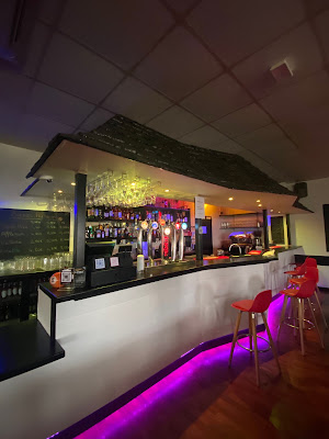 Le Latino Pub Restaurant à Gisors