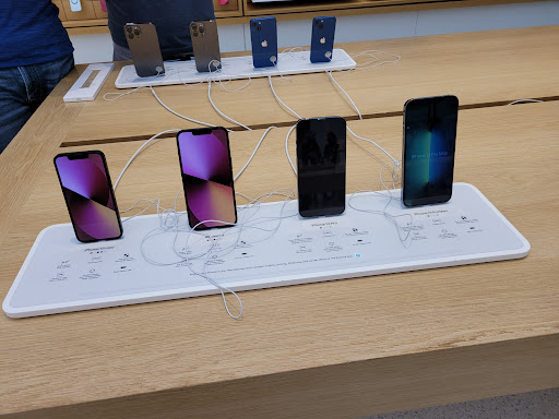 Computer Store «Apple Menlo Park», reviews and photos, 55 Parsonage Rd, Edison, NJ 08837, USA