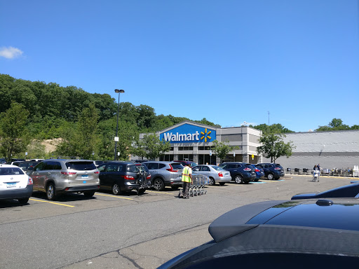 Discount Store «Walmart», reviews and photos, 465 Bridgeport Ave, Shelton, CT 06484, USA