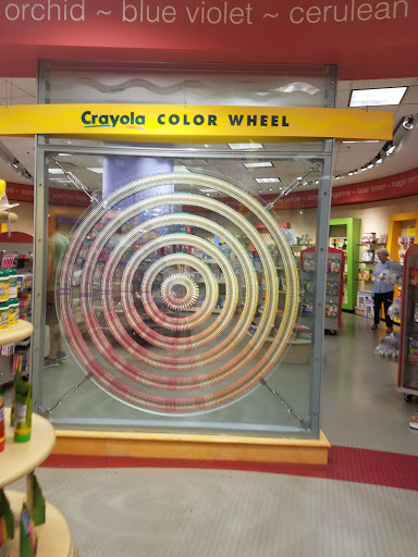 Shopping Mall «Crown Center», reviews and photos, 2450 Grand Blvd, Kansas City, MO 64108, USA