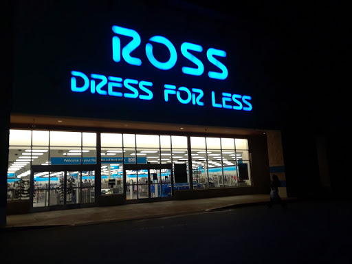 Clothing Store «Ross Dress for Less», reviews and photos, 201 University Oaks Blvd, Round Rock, TX 78664, USA