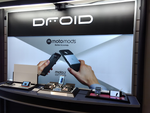 Cell Phone Store «Verizon», reviews and photos, 2531 S Lapeer Rd, Orion Charter Township, MI 48360, USA