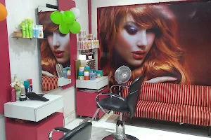 All OVER Professional Family Salon image