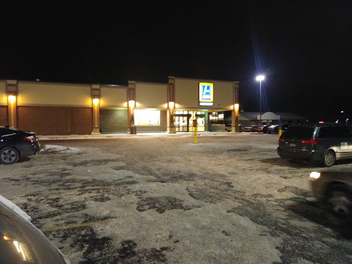 Supermarket «ALDI», reviews and photos, 2537 County Highway 10,, Mounds View, MN 55112, USA