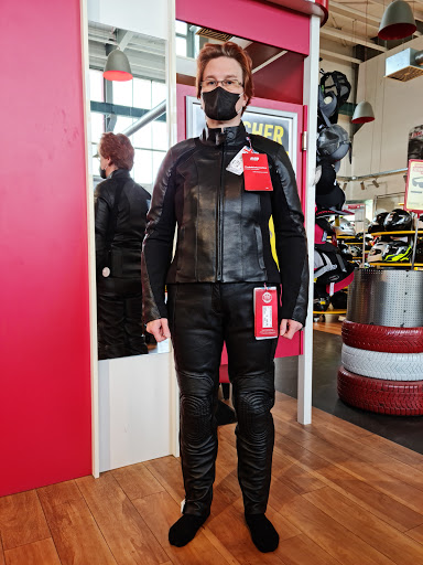 Louis Hannover - Motorradbekleidung und Motorradzubehör