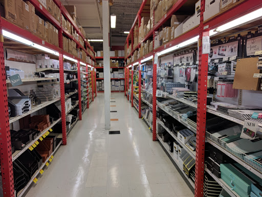 Office Supply Store «Office Depot», reviews and photos, 362 E Capitol Dr, Milwaukee, WI 53212, USA