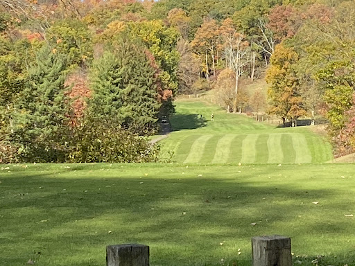 Golf Course «Spring Valley Golf Course», reviews and photos, 5851 Breezehill Rd SW, East Sparta, OH 44626, USA