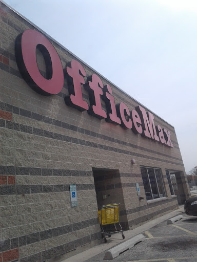 Office Supply Store «OfficeMax», reviews and photos, 2660 95th St, Evergreen Park, IL 60805, USA