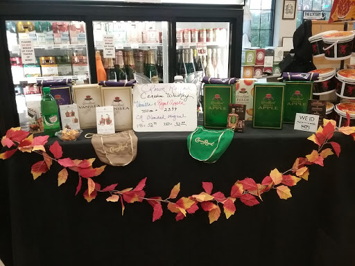 Wine Store «Lincoln Liquors», reviews and photos, 10 Summer St, Chelmsford, MA 01824, USA
