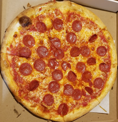 Deli «Lake Wanda Store», reviews and photos, 812 Canistear Rd, Highland Lakes, NJ 07422, USA