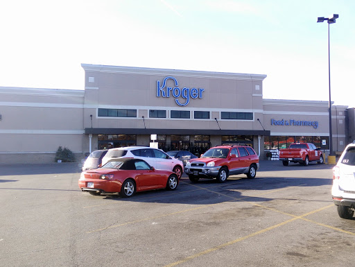 Grocery Store «Kroger», reviews and photos, 101 W Oak St, Conway, AR 72032, USA