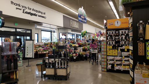 Grocery Store «Albertsons», reviews and photos, 15100 SE 38th St, Bellevue, WA 98006, USA