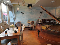 Atmosphère du Restaurant Un piano dans la théière à La Rochelle - n°17