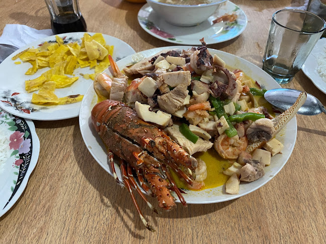 Opiniones de MARISQUERIA "EL REFUGIO" en Santo Domingo de los Colorados - Restaurante