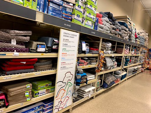 Pet Supply Store «PetSmart», reviews and photos, 3096 N Eastman Rd, Longview, TX 75605, USA