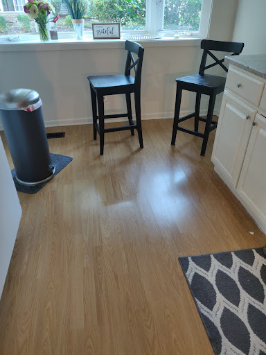 House Cleaning Service «Maid Brigade of Northwest Chicago Suburbs», reviews and photos, 1845 Hicks Rd, Rolling Meadows, IL 60008, USA