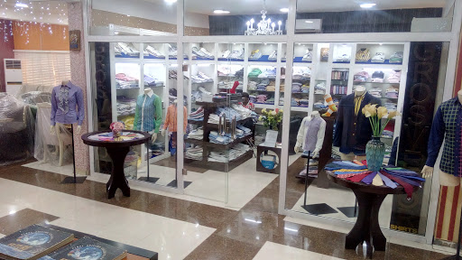 Louis Valentino Prixair, Plot 688, Gaduwa Estate Road Off Oladipo Diya Way, (Games Village Road Cadastral Zone B13 Gaduwa, 900104, Abuja, Nigeria, Coffee Store, state Niger