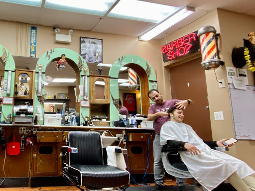 Barber Shop «Father & Son Barber Shop», reviews and photos, 5806 N Broadway St # 4, Chicago, IL 60660, USA