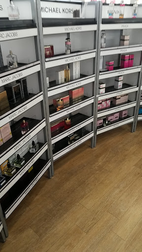 Hair Salon «Ulta Beauty», reviews and photos, 8210 Macedonia Commons Blvd #28, Macedonia, OH 44056, USA