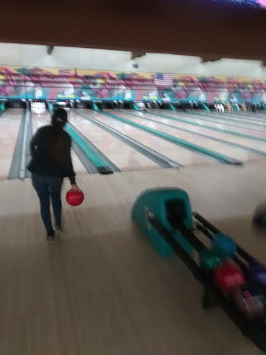 Bowling Alley «Indian Lanes», reviews and photos, 4500 13th St, Wyandotte, MI 48192, USA