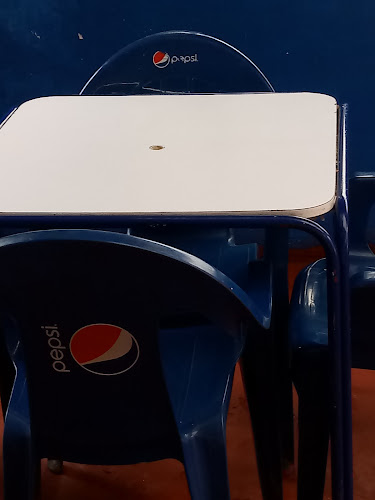 comida rapida buelavard la tres hermana - Restaurante