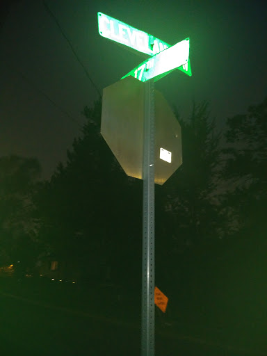 Park «MLK Park», reviews and photos, 1650 Garfield Ave, Des Moines, IA 50316, USA