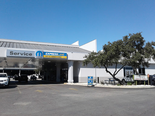 Car Dealer «Ancira Chrysler Jeep Dodge Ram», reviews and photos, 10807 W Interstate 10, San Antonio, TX 78230, USA