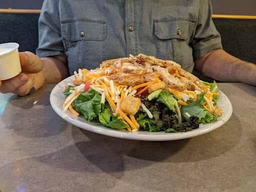 American Restaurant «Lakeside Entertainment», reviews and photos, Blue Star Memorial Hwy, South Haven, MI 49090, USA