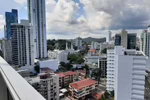 W Panama image