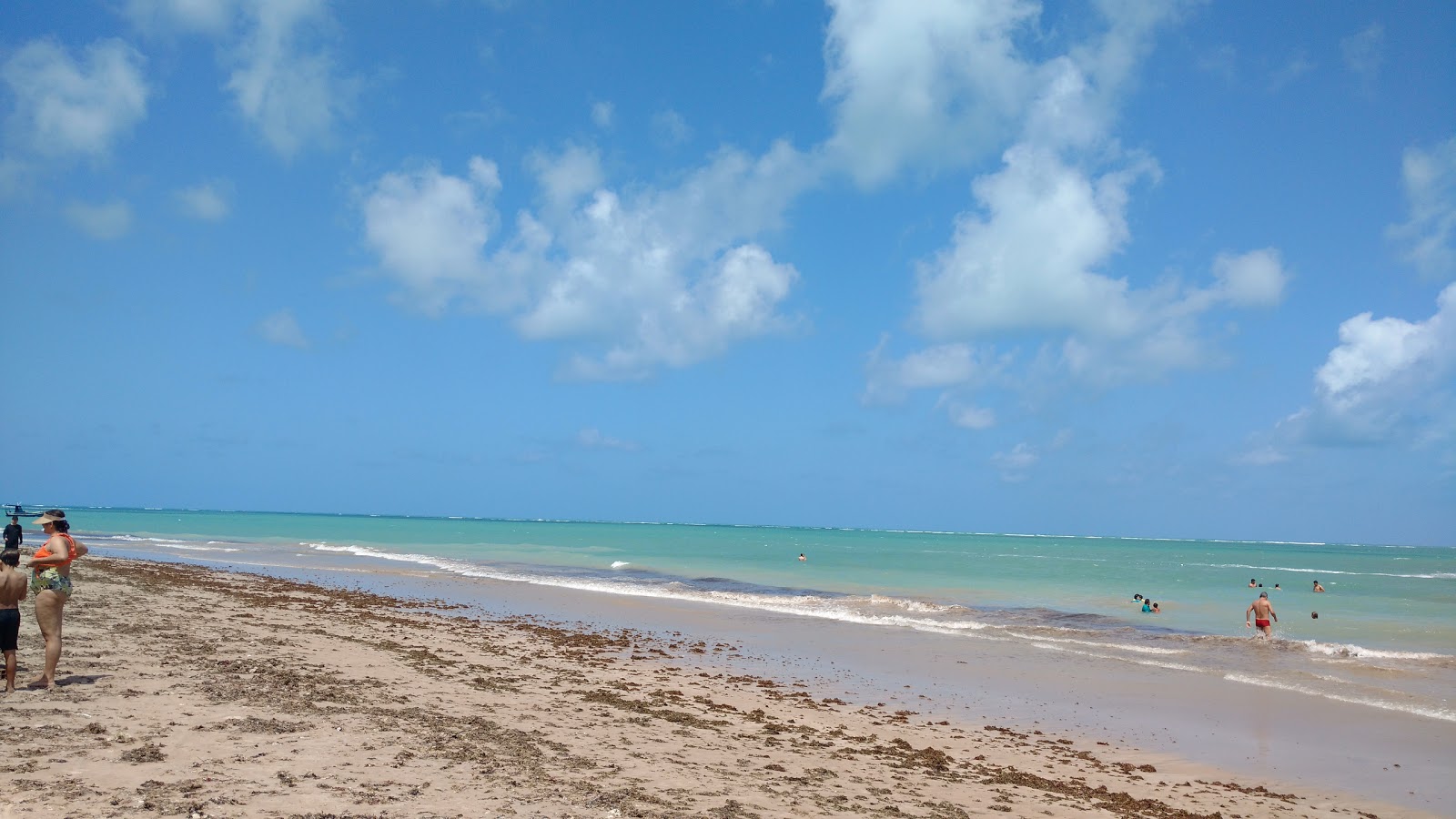 Foto von Strand von Ponta de Campina - empfohlen für Familienreisende mit Kindern