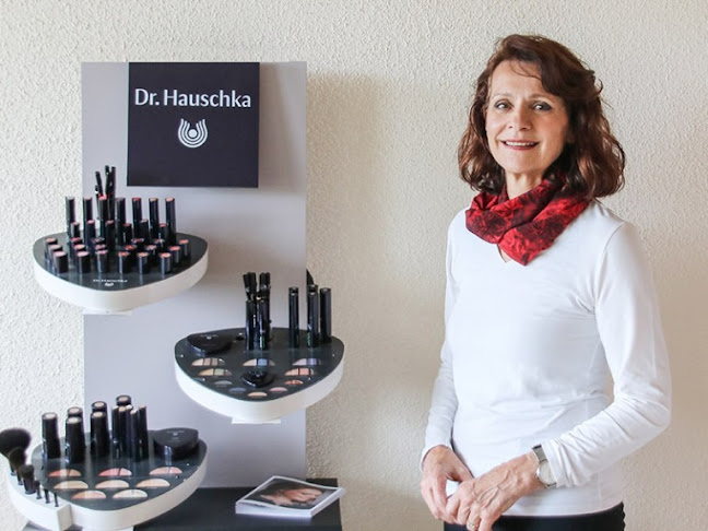Rezensionen über Kosmetiksalon Kosmetische Praxis Ospelt in Uster - Schönheitssalon