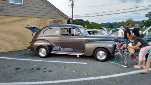 Donut Shop «Sip-N-Dip», reviews and photos, 775 Hope St, Bristol, RI 02809, USA