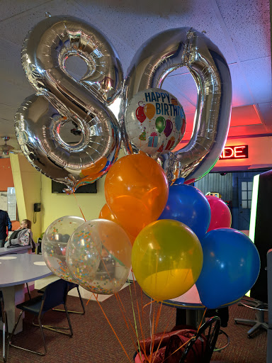 Bowling Alley «Lucky Strike Lanes», reviews and photos, 1904 S Anderson St, Elwood, IN 46036, USA