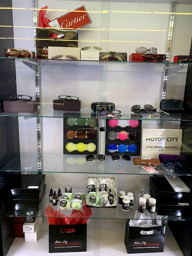 Pawn Shop «Motor City Pawn Brokers», reviews and photos, 15440 East 8 Mile Road, Detroit, MI 48205, USA