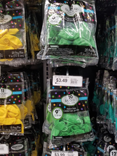 Party Store «Party City», reviews and photos