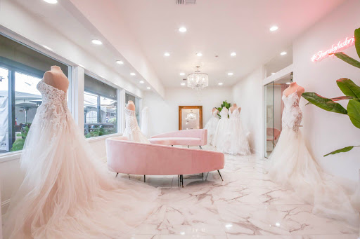 Bridal Shop «Sheryl Giles Bridal», reviews and photos, 100 W Pine St, Lodi, CA 95240, USA