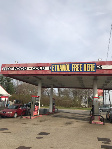 Gas Station «Quick Pump Shop», reviews and photos, 411 Dover Rd, Clarksville, TN 37042, USA