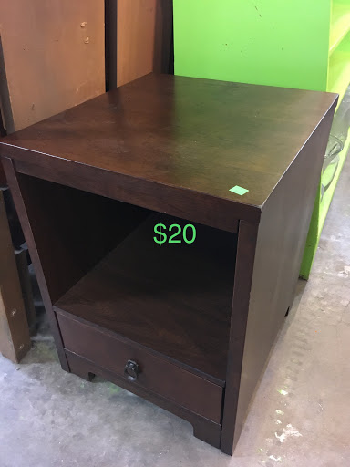 Non-Profit Organization «Habitat For Humanity ReStore», reviews and photos, 101 E Clay St, Collinsville, IL 62234, USA