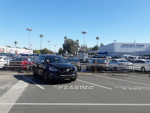 Car Dealer «Niello Volvo of Sacramento», reviews and photos, 4609 Madison Ave, Sacramento, CA 95841, USA