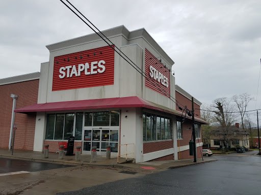 Office Supply Store «Staples», reviews and photos, 65 Merrimon Ave, Asheville, NC 28801, USA