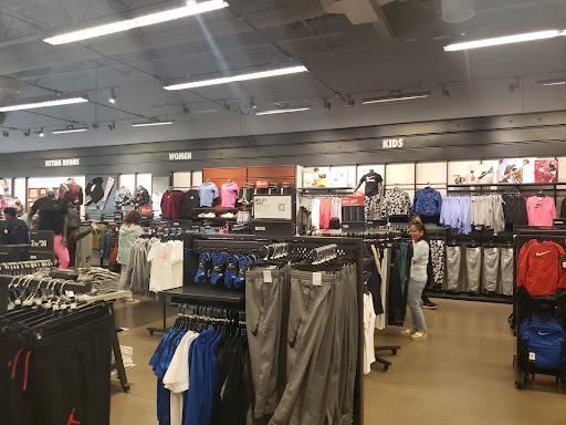 Outlet Mall «Tanger Outlet Westgate», reviews and photos, 6800 N 95th Ave, Glendale, AZ 85305, USA