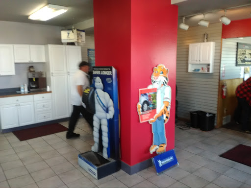 Auto Repair Shop «Discount Tire & Service of Greeley», reviews and photos, 120 18th St, Greeley, CO 80631, USA