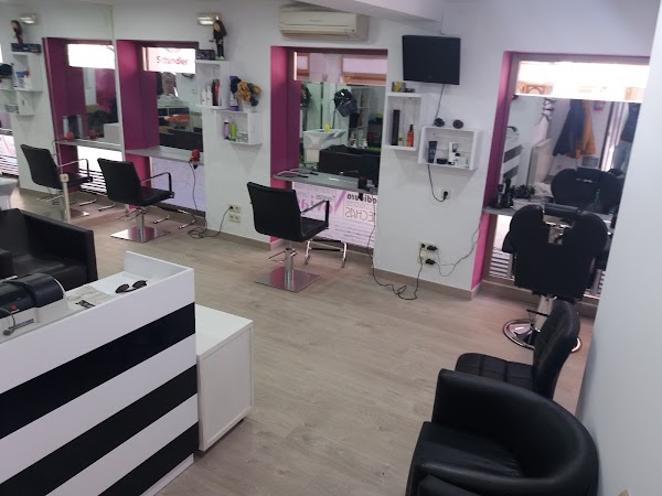 Yanira peluquería y estética