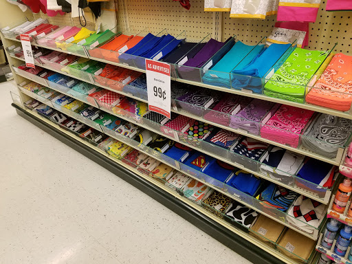 Craft Store «Hobby Lobby», reviews and photos, 1712 Rock Road, Derby, KS 67037, USA