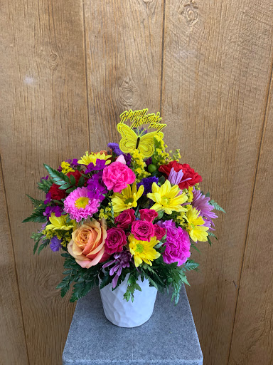 Florist «Magnolia Flowers», reviews and photos, 9669 Magnolia Ave, Riverside, CA 92503, USA